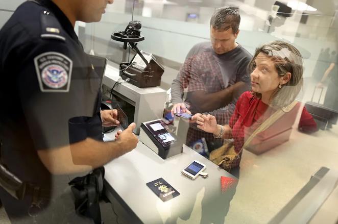 Device searches at the US border hit record high, new data shows.jpg