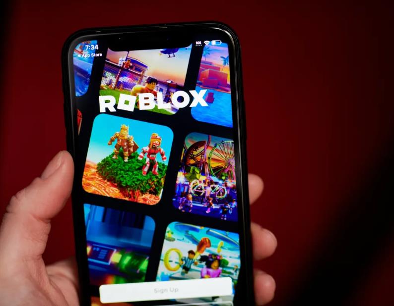Roblox announces short-form video feed for gameplay clips, new AI tools for crea.jpg
