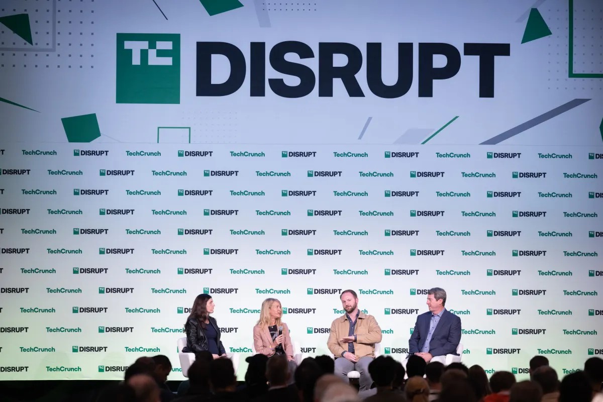 Disrupt-2025-Space-Stage-Even-Rogers.jpeg