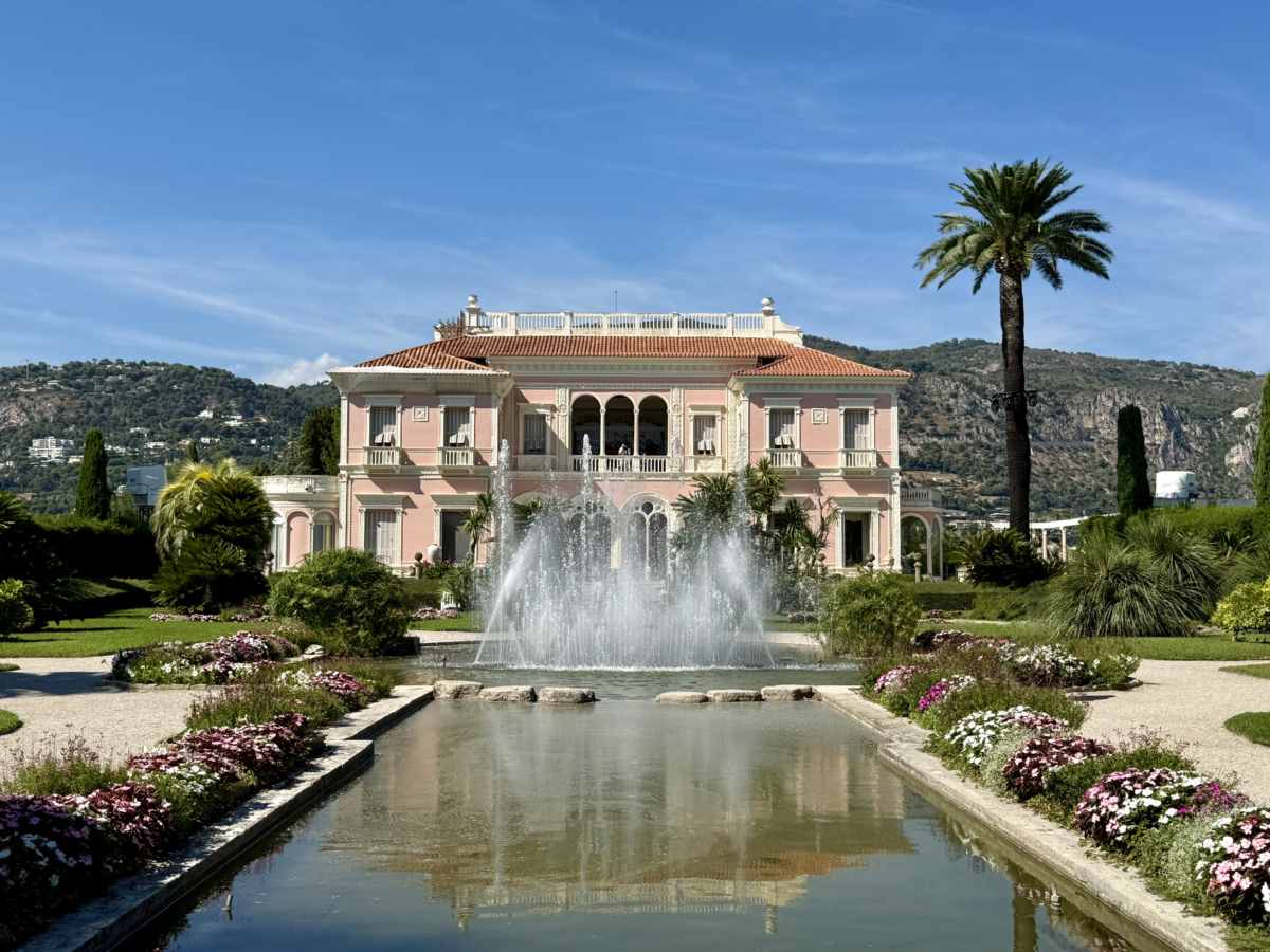 One day tour around Nice, France (5).jpg